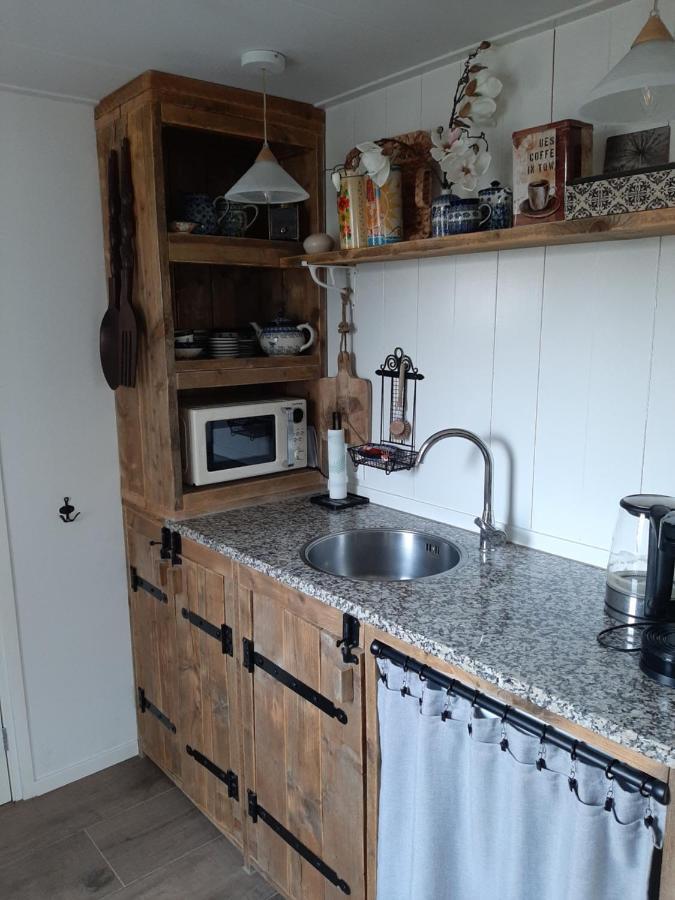 Bed and Breakfast Mahil-Laya Meppel Esterno foto